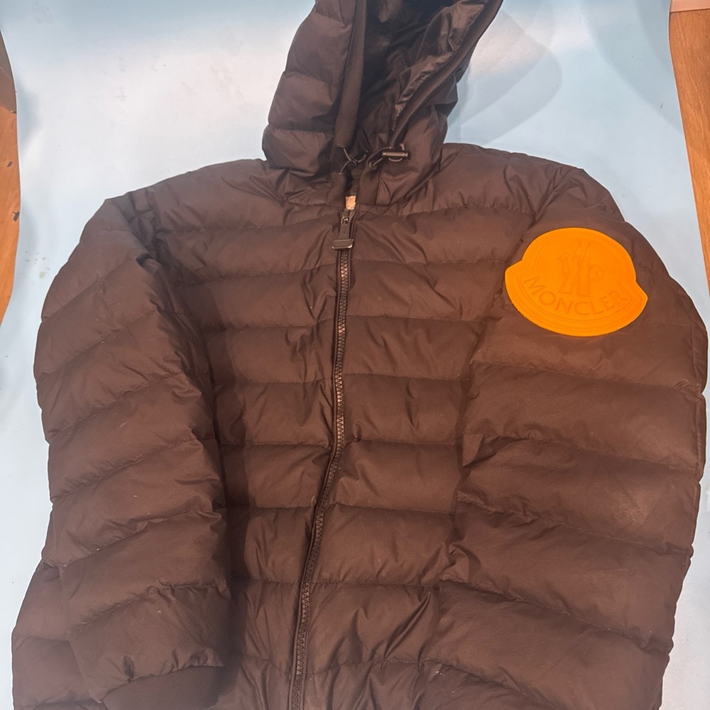 moncler off white Man Size 2 Black.  Yellow Monclair Logo. 100% authentic.